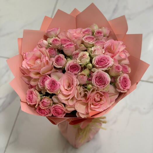 Букет нежно-розовых роз
