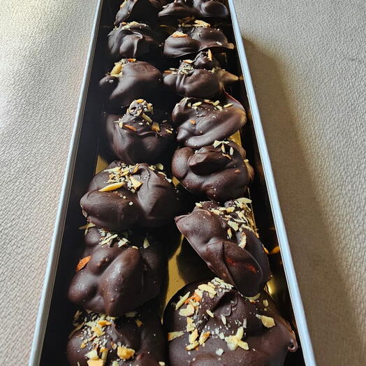 Dark Chocolate Rocks