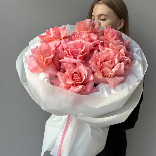 Коралловая Красота _ Премиум-букет из 9 коралловых французских роз для годовщины или дня рождения