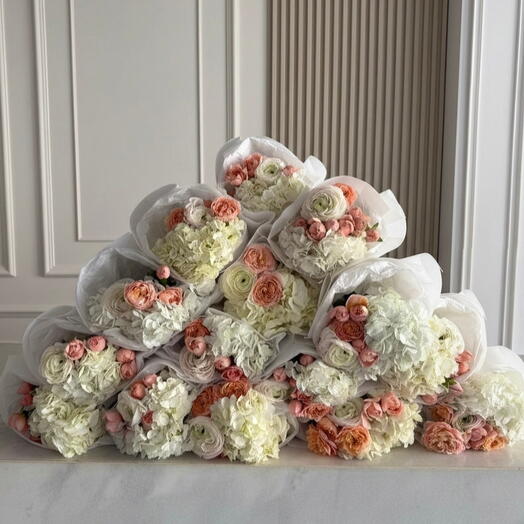 Flowers set of corporate bouquets 15 pcs complete