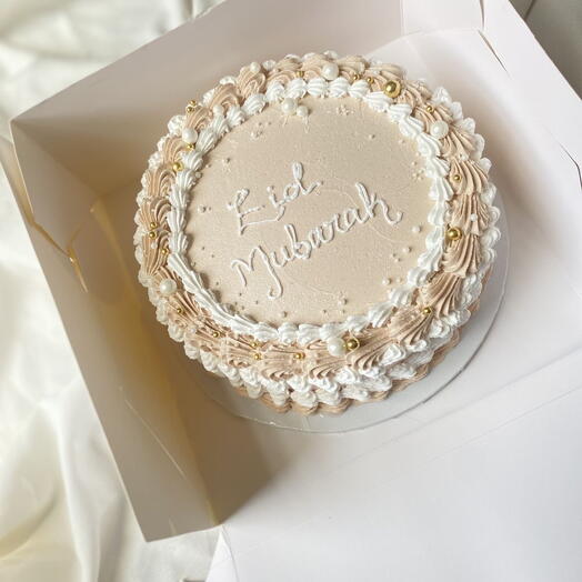 Gold Eid Mubarak Cake