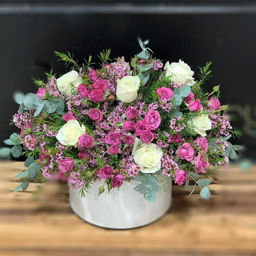 Whispering Petals Ensemble Box