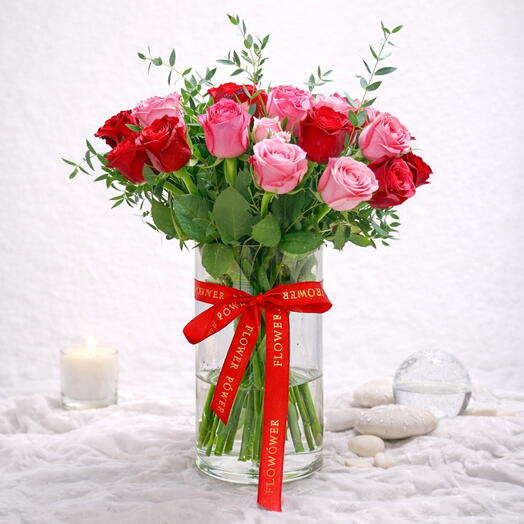 Elegance 11 Red and Pink Roses Glass Vase