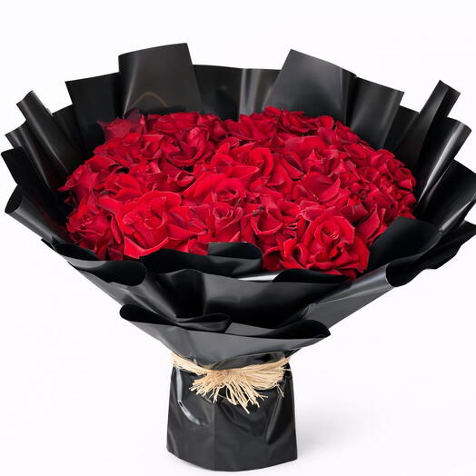 25 Red roses black wrapper
