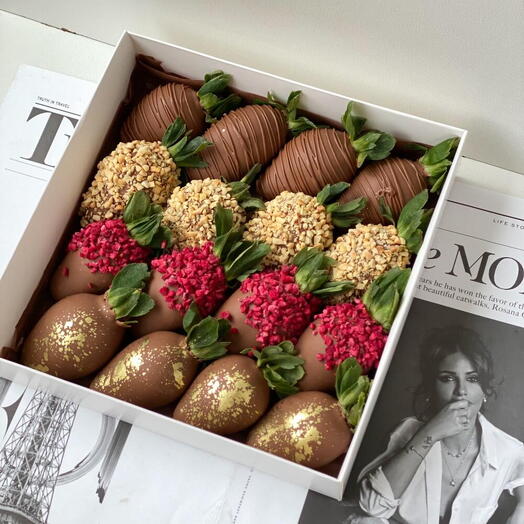 Luxury Chocolate-Covered Strawberries