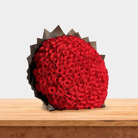200 Red Roses