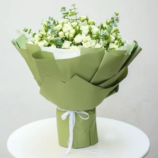 Olive garden- Serene Cream Spray Rose