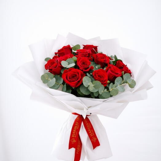 White and red signature bouquet