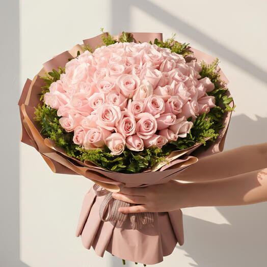Люксовый букет Blush Symphony