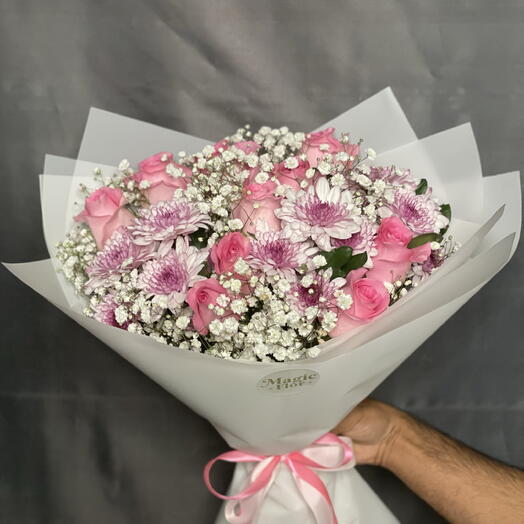 أزهار وردية