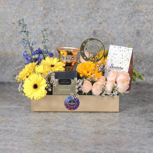 Ramadan Floral Hamper Golden