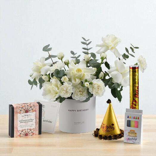 Эфирно-белый набор ко дню рождения