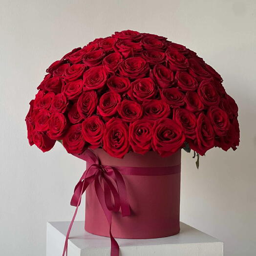 Век романтики _ коробка из 101 роскошных красных роз для годовщины или Дня святого Валентина