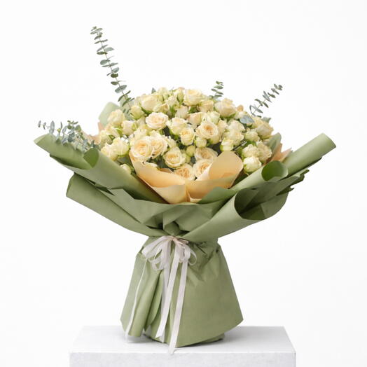 21 Peach Baby Roses Bouquet