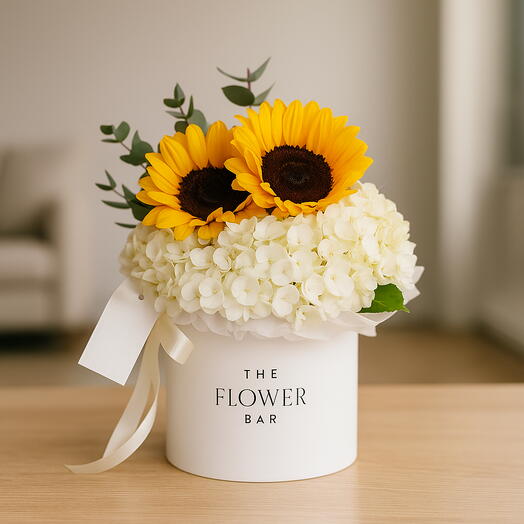 Гортензия и подсолнух