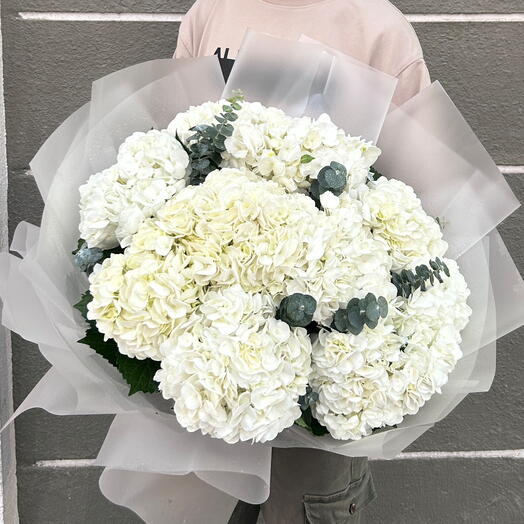 Bouquet spécial d'hortensias blancs
