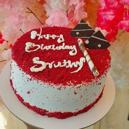 Оригинальный торт «Красный бархат» с крошкой