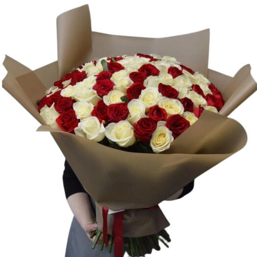 Экстраординарные красные и белые розы