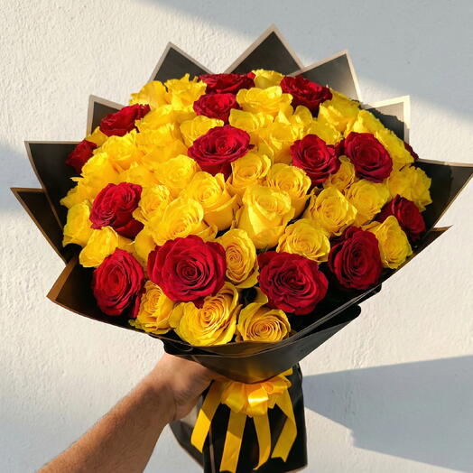 Classic Red Yellow Rose Bouquet