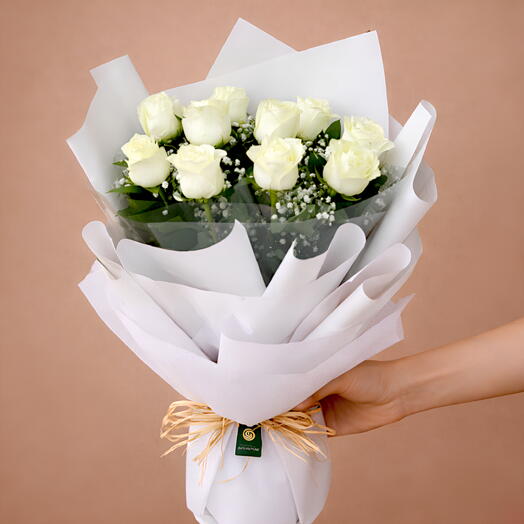 БЕЛОЕ ТОРЖЕСТВО - Букет из белых роз и гипсофилы