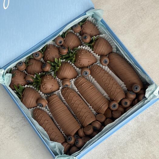 Blue box 10 (+ bananas)