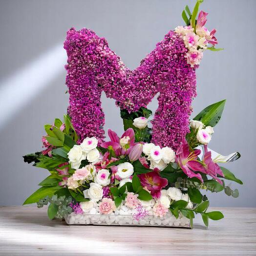 Специальные цветочные композиции к Дню матери