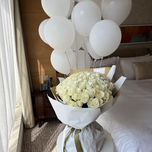 101 roses blanches "Rose dans le vent"+ballons