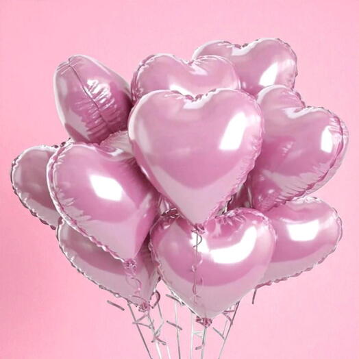 10 بالونات على شكل قلوب وردية