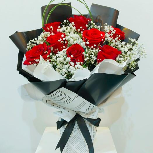 Red roses bouquet