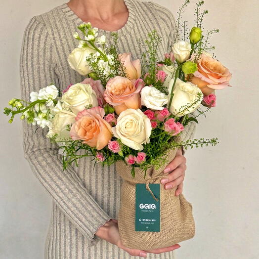 Коллекция снежно-белых роз Элегантное сияние