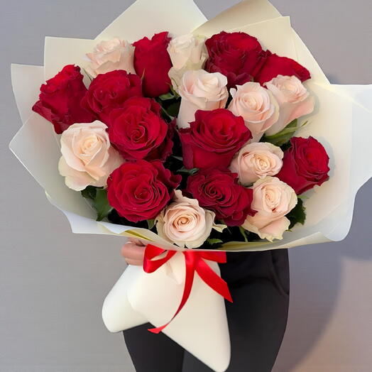 Rose rouge et pêche