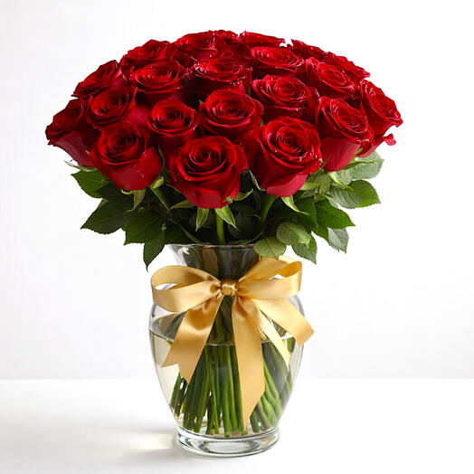 Luxury 25 Red Roses in a vase