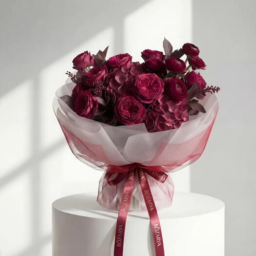 Бархатное облако Бордо: глубокая винная роза