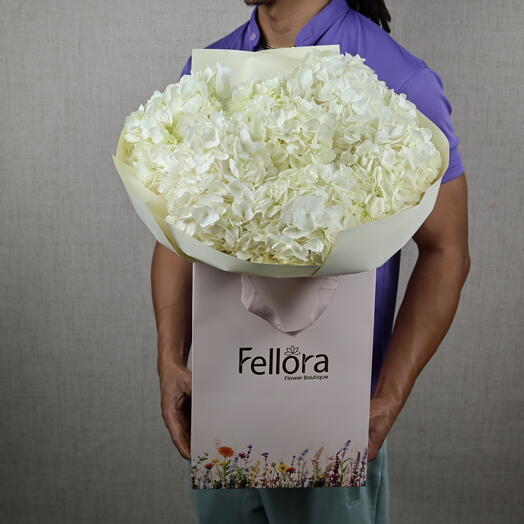 5 белых гортензий 1-1925