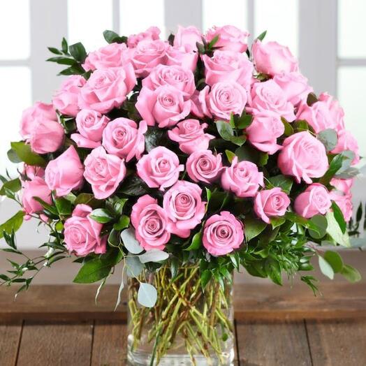 Розовые розы в вазе XL