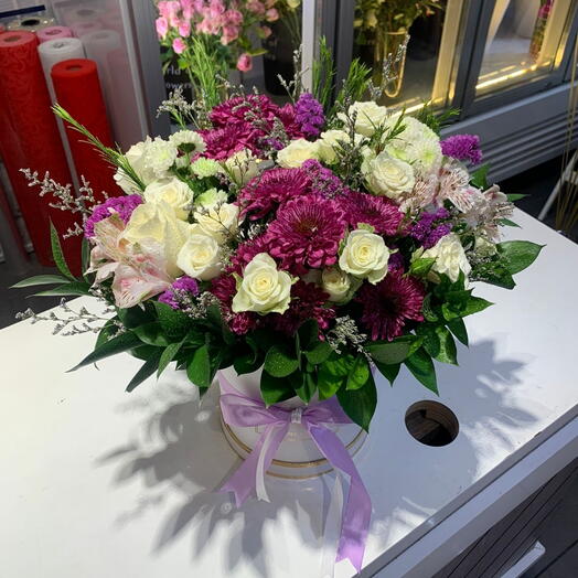 Special Blooming Flowers in a box