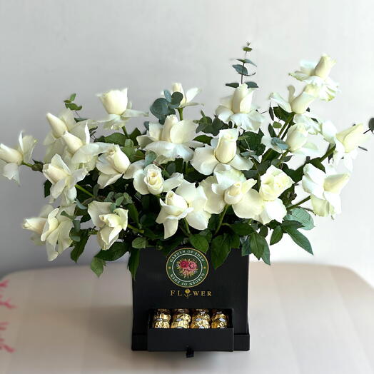 21 pétales blancs et Rocher