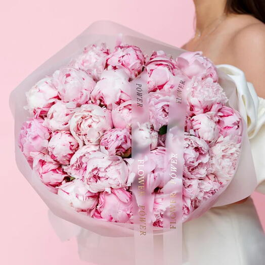 Утро удовольствия: большой букет из 25 пионов