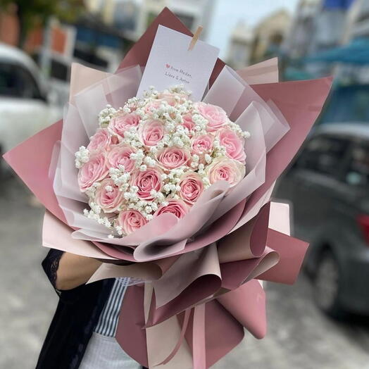 Lujoso Ramo Premium de 20 Rosas Rosadas