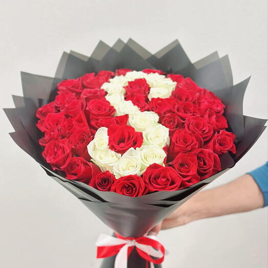 Bouquet de 51 roses avec la lettre S