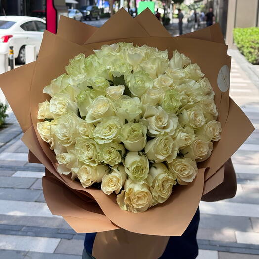 White 50 roses