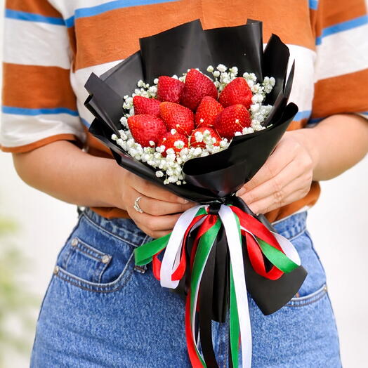 Cute Mini Strawberry Bouquet