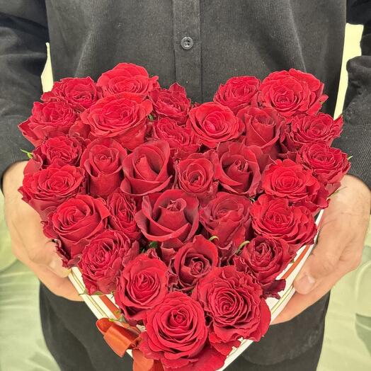 roses in a box "Flamme"