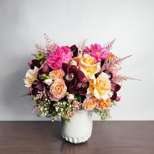 Peach Grace - Flower Vase