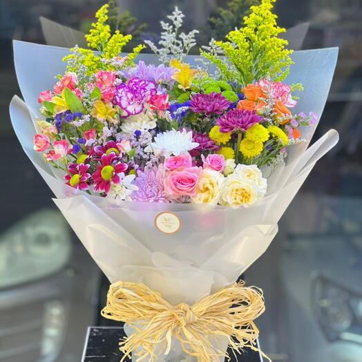 Потрясающий и жизнерадостный букет! 💐