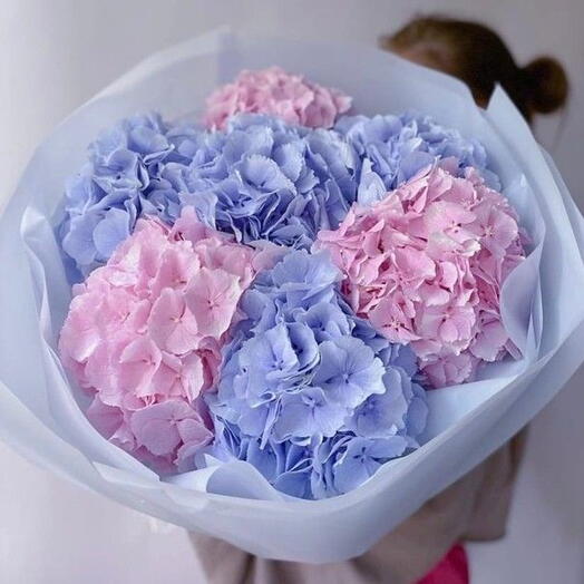 Lavender embrace hydrangea bouquet