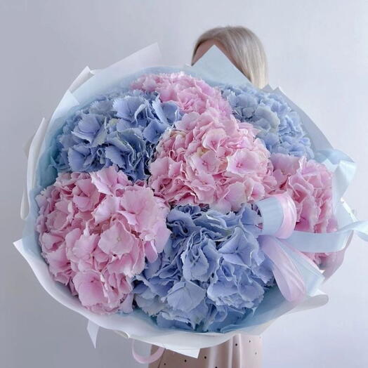 باقة كبيرة (مشاعر رقيقة)