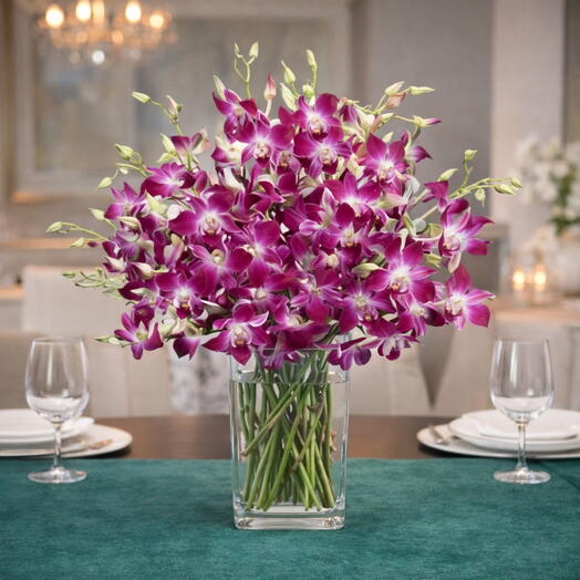 Королевская орхидея – ваза с 15 фиолетовыми орхидеями