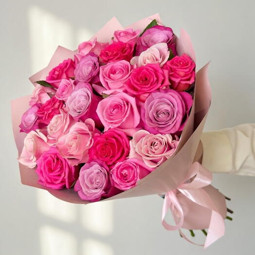 Букет из 25 классических роз