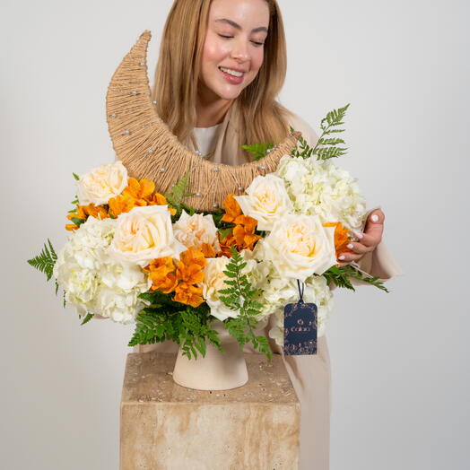 Белое цветение «Полумесяц»